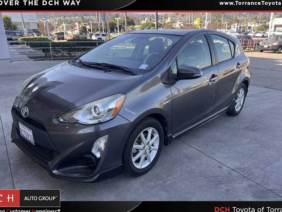 TOYOTA PRIUS C 2017 JTDKDTB34H1593177 image